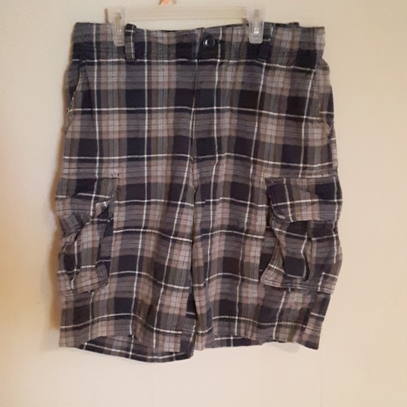 Duck Head Jean's Company  plaid cargo shorts 30 - Picture 2 of 8